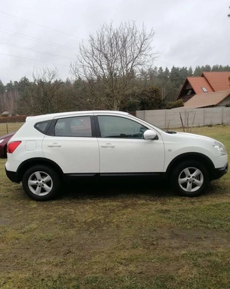 Nissan Qashqai cena 17900 przebieg: 300000, rok produkcji 2008 z Marki małe 121